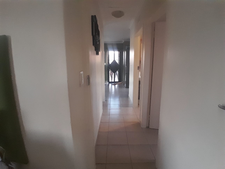 3 Bedroom Property for Sale in Thatch Hill Estate Gauteng