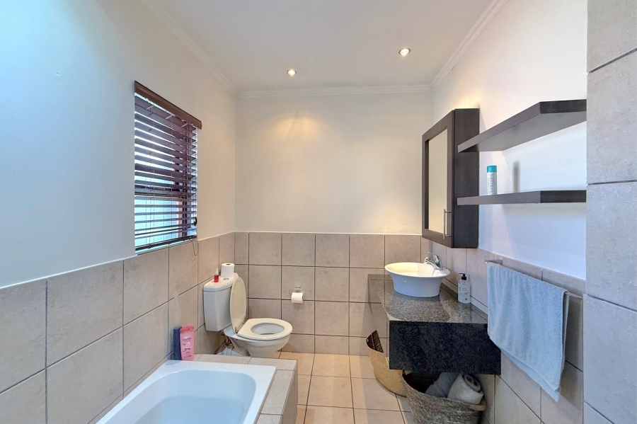 3 Bedroom Property for Sale in Dainfern Gauteng