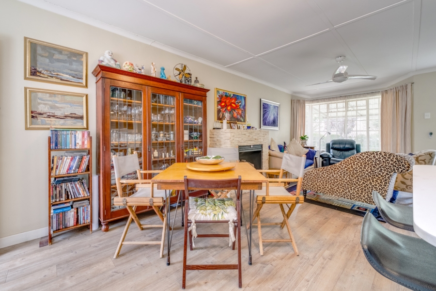 2 Bedroom Property for Sale in Bryanston Gauteng