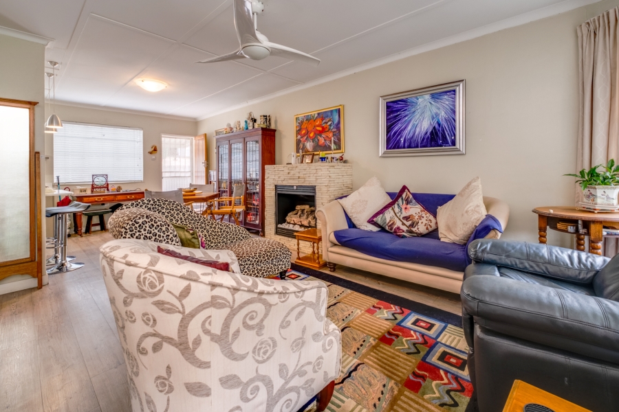 2 Bedroom Property for Sale in Bryanston Gauteng