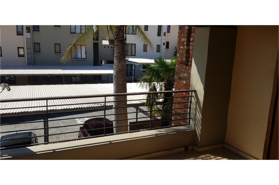 2 Bedroom Property for Sale in Vorna Valley Gauteng