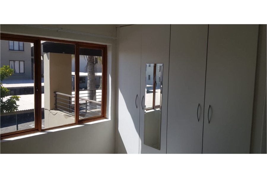 2 Bedroom Property for Sale in Vorna Valley Gauteng