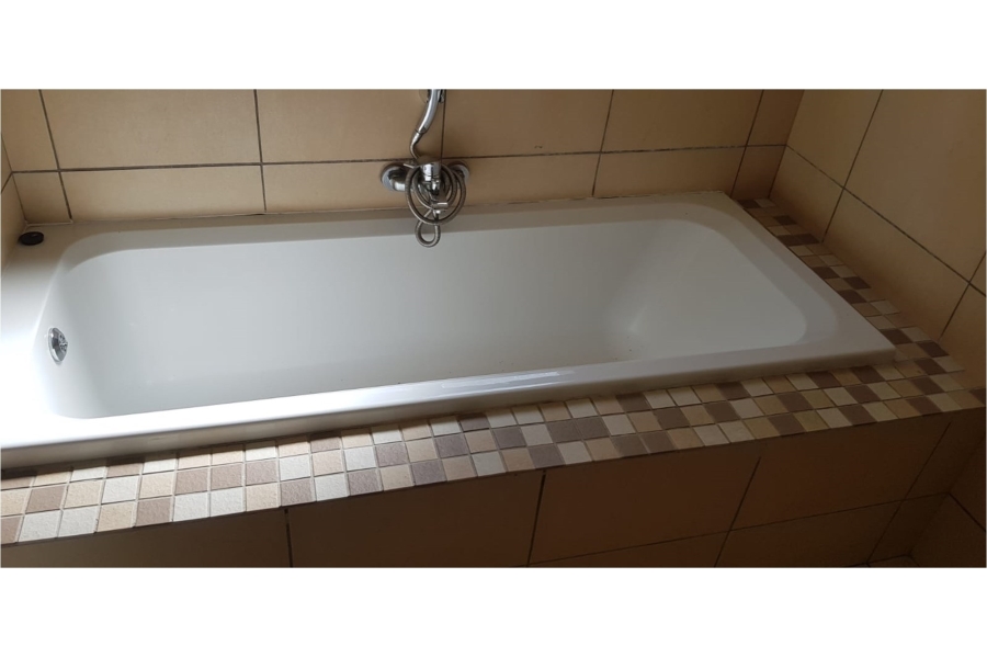 2 Bedroom Property for Sale in Vorna Valley Gauteng
