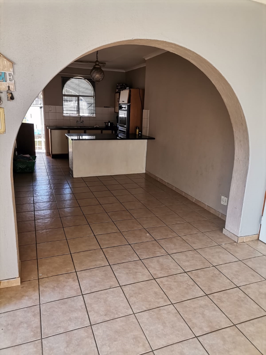 To Let 2 Bedroom Property for Rent in Kempton Park Ext 4 Gauteng
