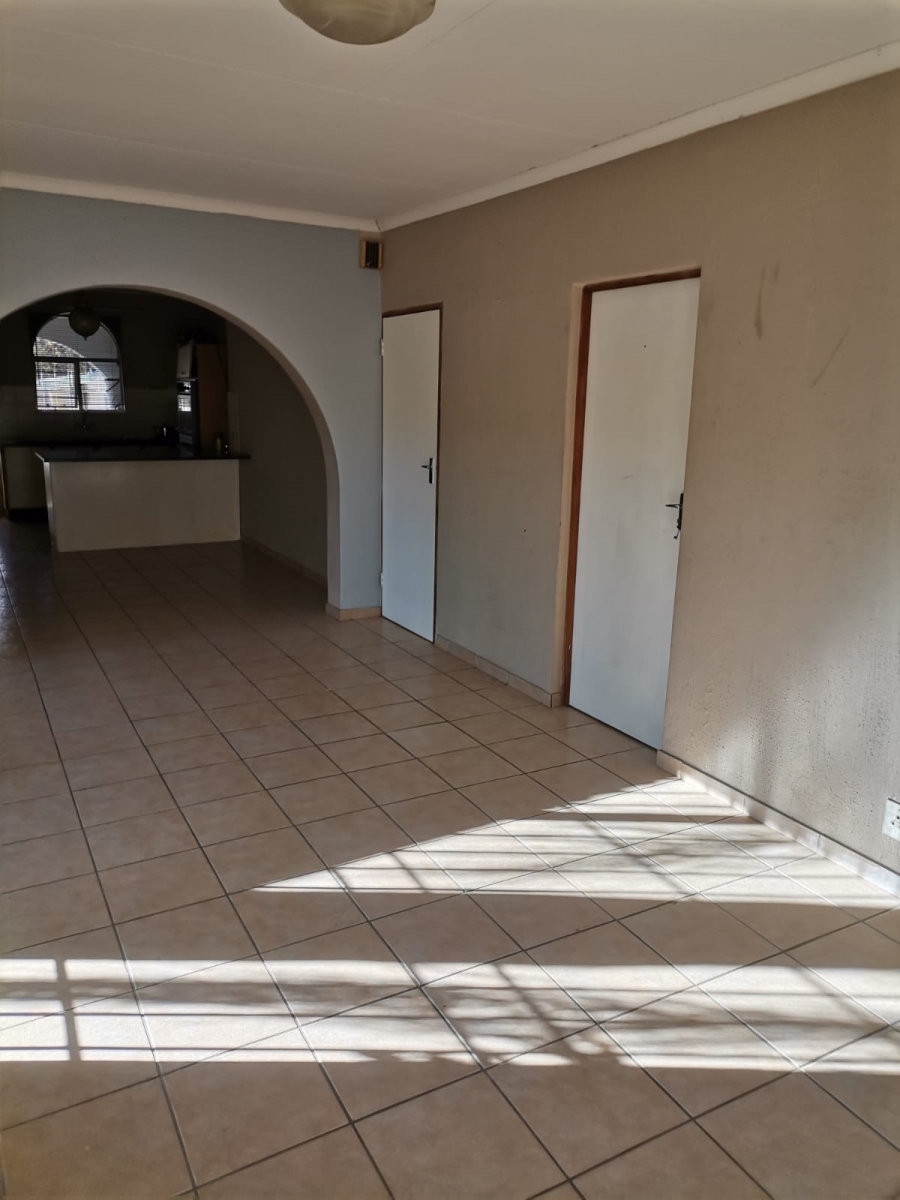 To Let 2 Bedroom Property for Rent in Kempton Park Ext 4 Gauteng