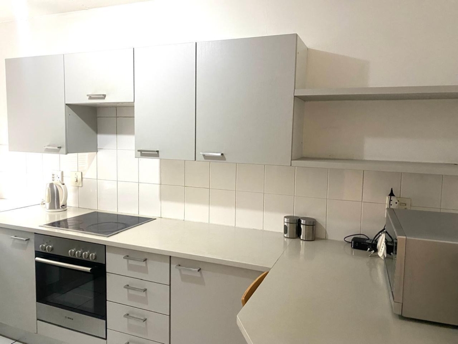 To Let 2 Bedroom Property for Rent in Sandown Gauteng