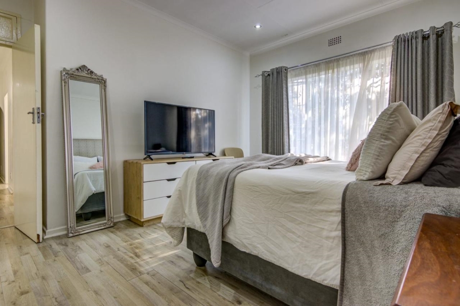3 Bedroom Property for Sale in Birchleigh North Gauteng
