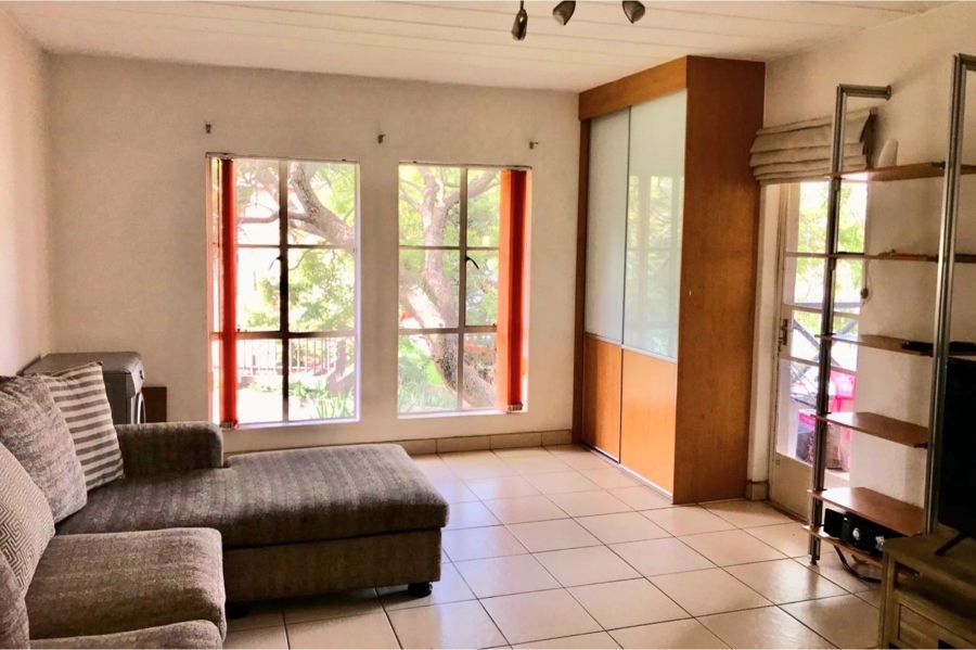 2 Bedroom Property for Sale in Melville Gauteng