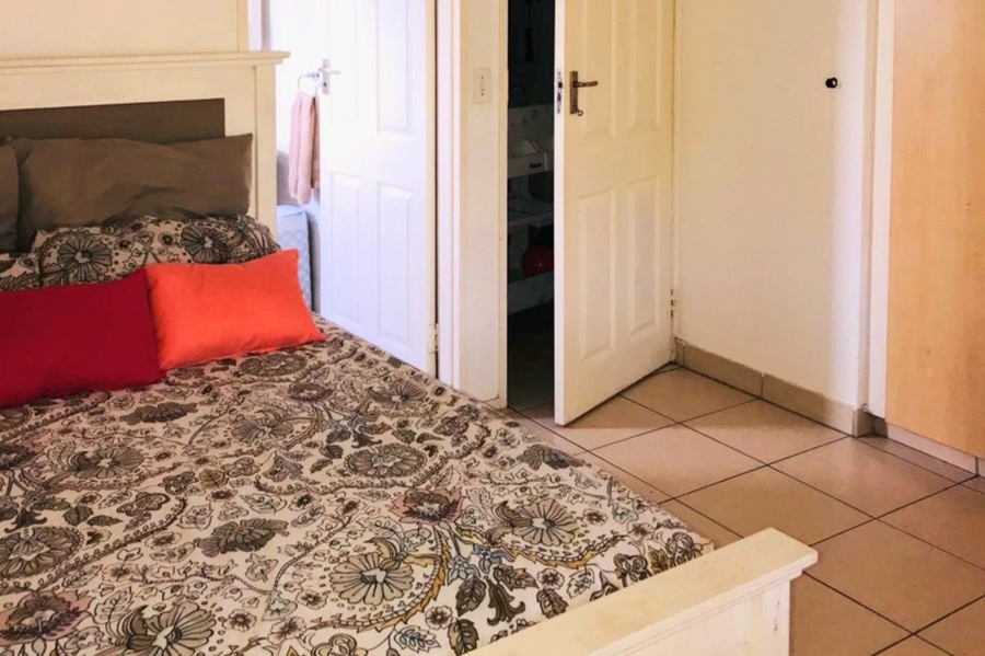 2 Bedroom Property for Sale in Melville Gauteng