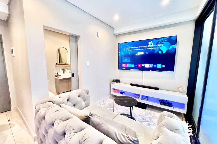 1 Bedroom Property for Sale in Sandown Gauteng