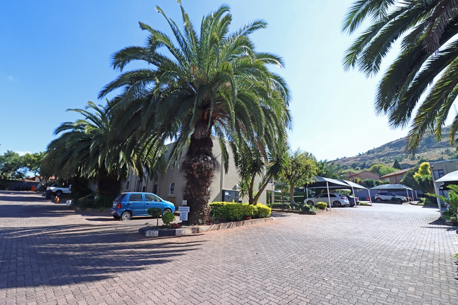 1 Bedroom Property for Sale in Bruma Gauteng