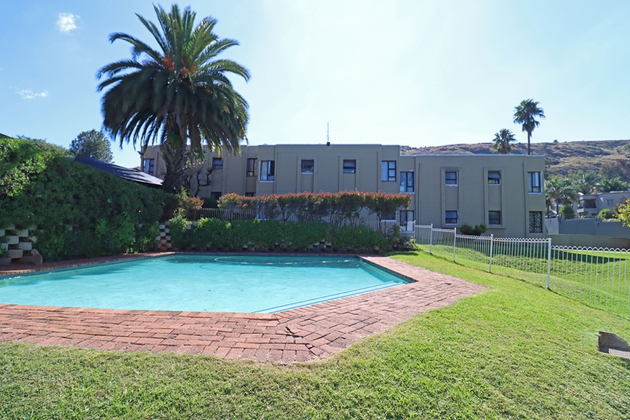 1 Bedroom Property for Sale in Bruma Gauteng