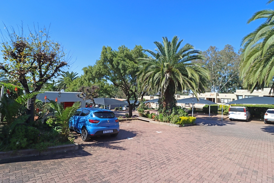 1 Bedroom Property for Sale in Bruma Gauteng