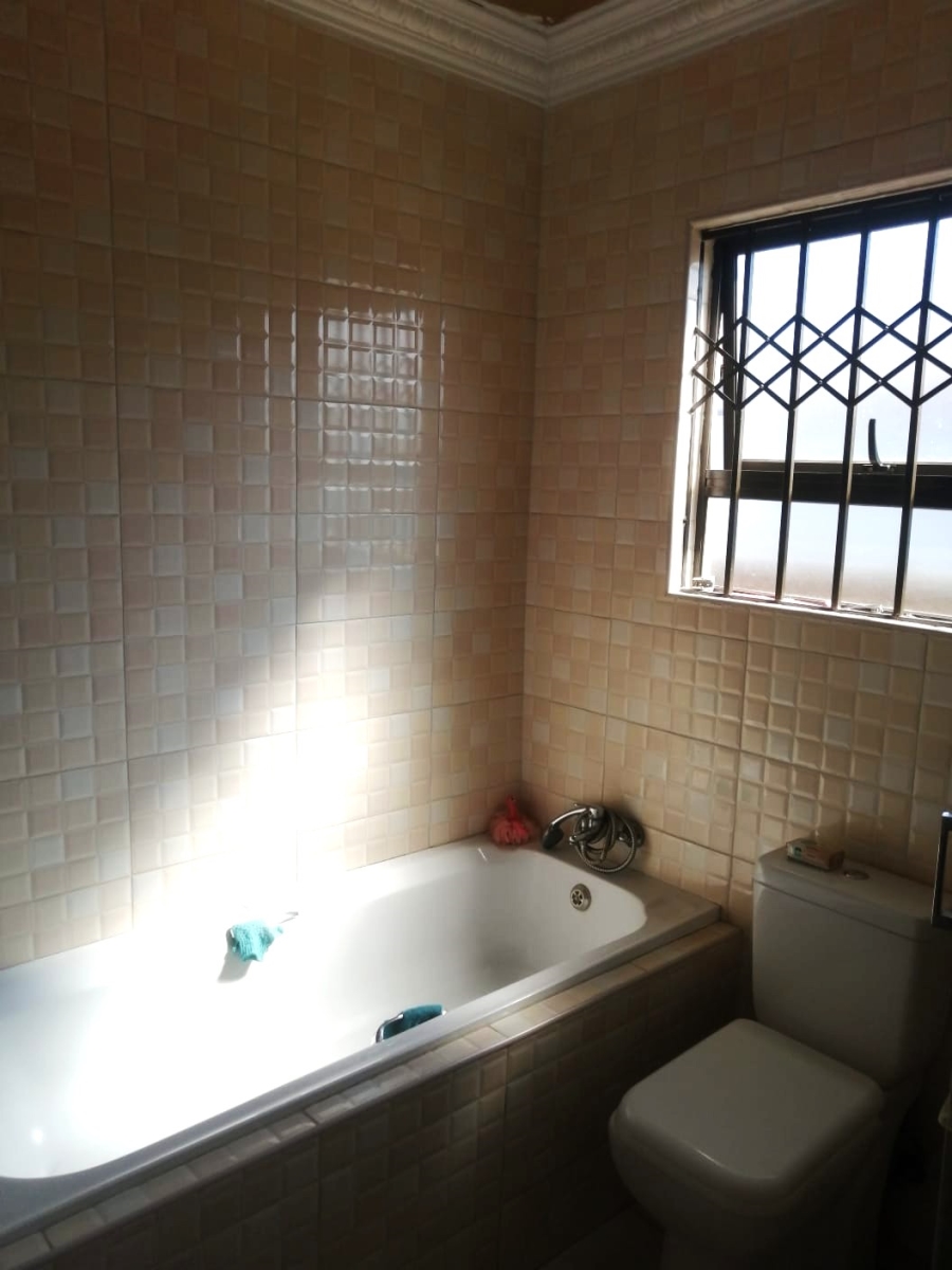 3 Bedroom Property for Sale in Spruit View Gauteng