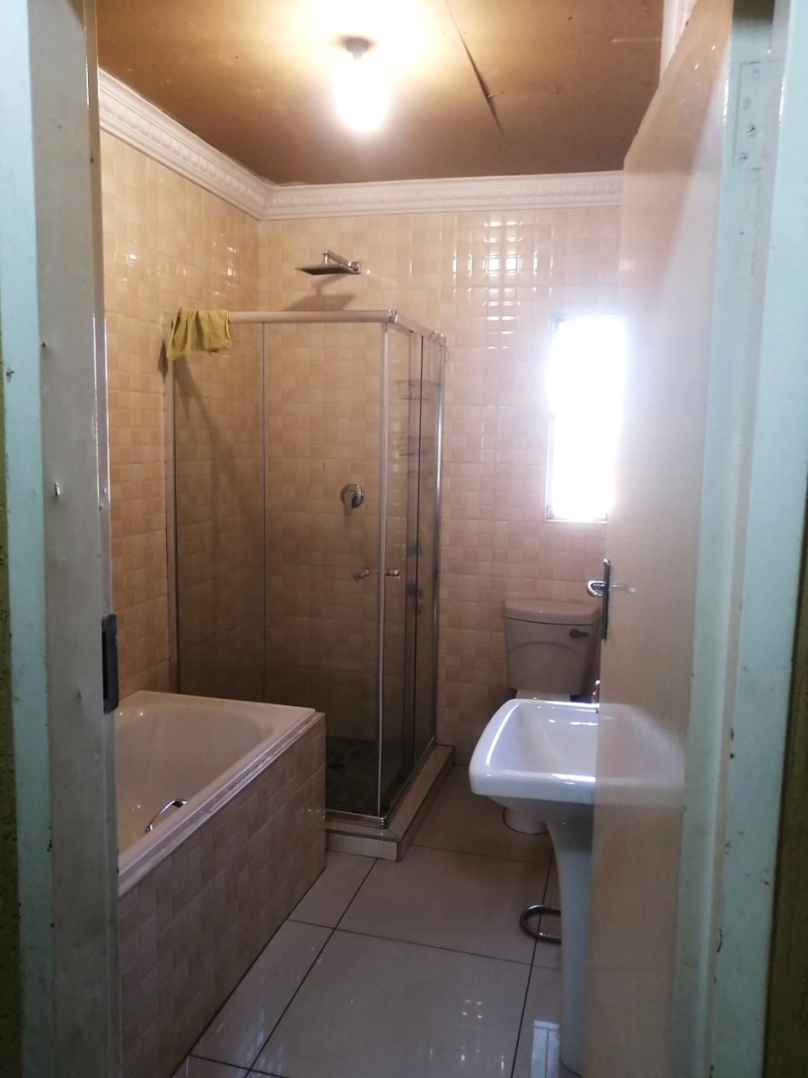 3 Bedroom Property for Sale in Spruit View Gauteng