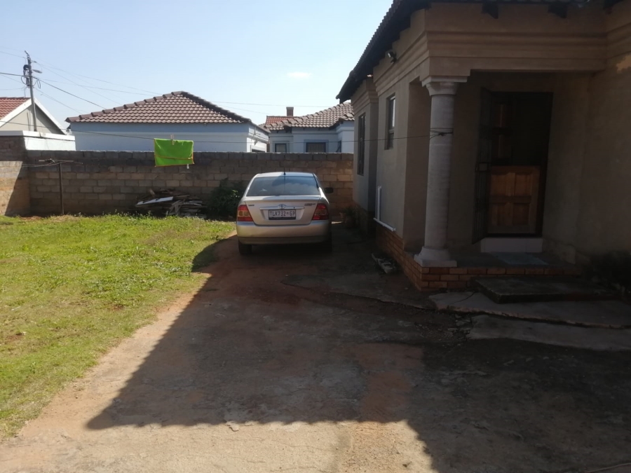 3 Bedroom Property for Sale in Spruit View Gauteng
