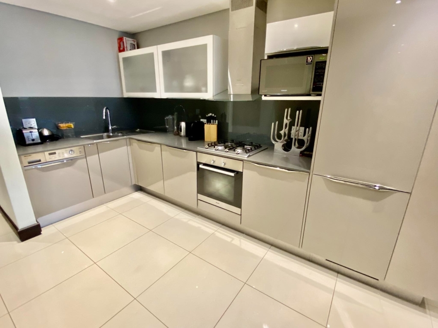 To Let 2 Bedroom Property for Rent in Melrose North Gauteng
