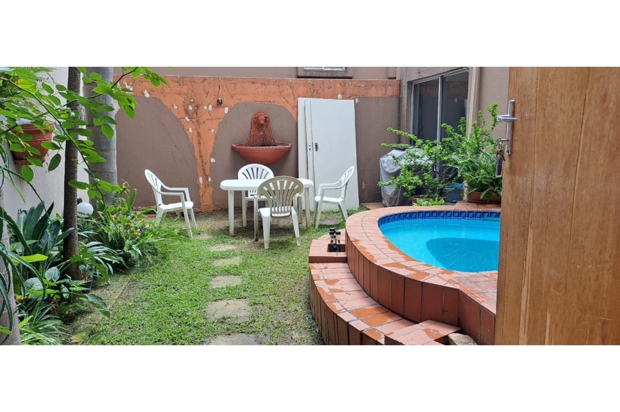 3 Bedroom Property for Sale in Corlett Gardens Gauteng