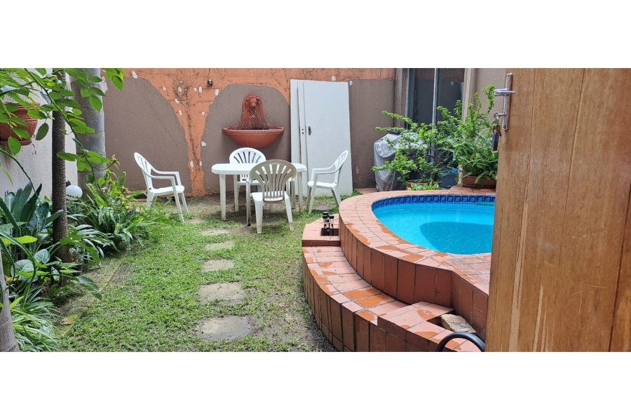 3 Bedroom Property for Sale in Corlett Gardens Gauteng