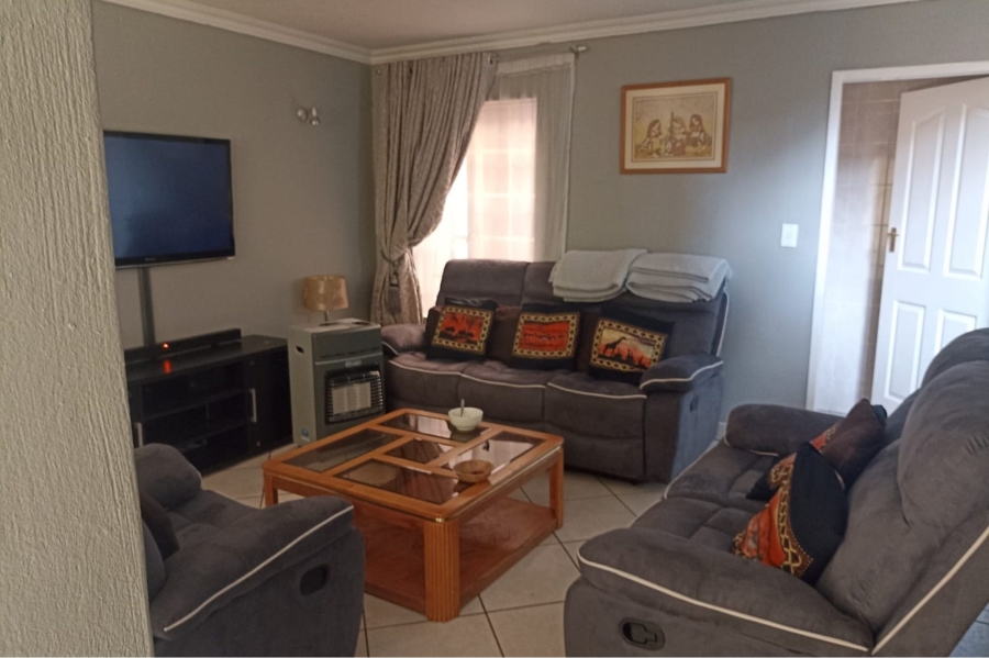 3 Bedroom Property for Sale in Corlett Gardens Gauteng