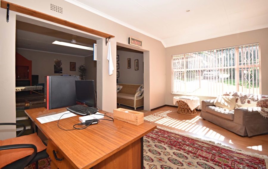 3 Bedroom Property for Sale in Bromhof Gauteng