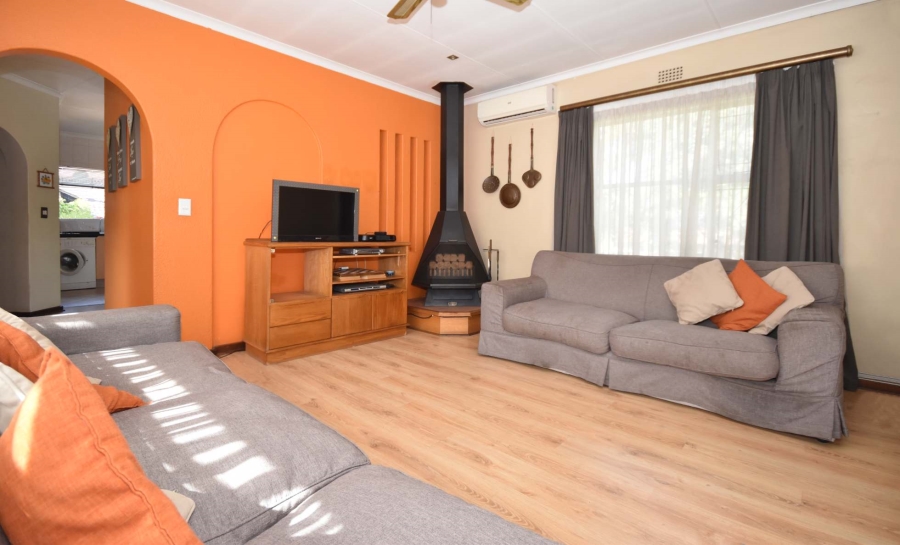 3 Bedroom Property for Sale in Bromhof Gauteng
