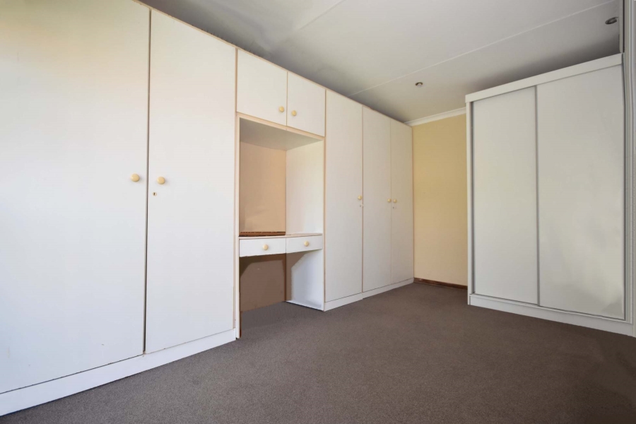 3 Bedroom Property for Sale in Bromhof Gauteng