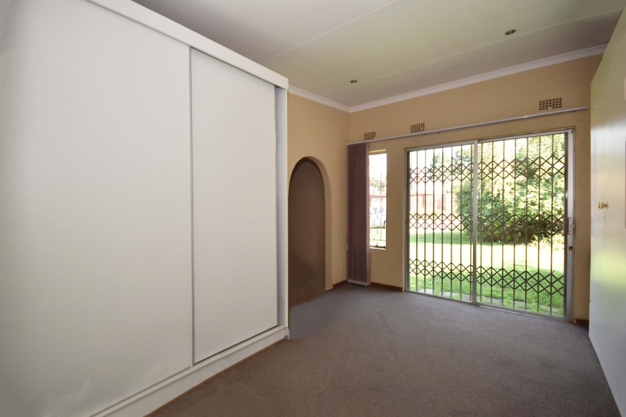 3 Bedroom Property for Sale in Bromhof Gauteng