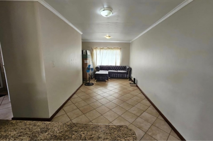 2 Bedroom Property for Sale in Annlin Gauteng