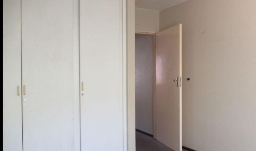 2 Bedroom Property for Sale in Winchester Hills Gauteng