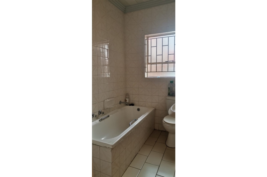 3 Bedroom Property for Sale in The Orchards Gauteng