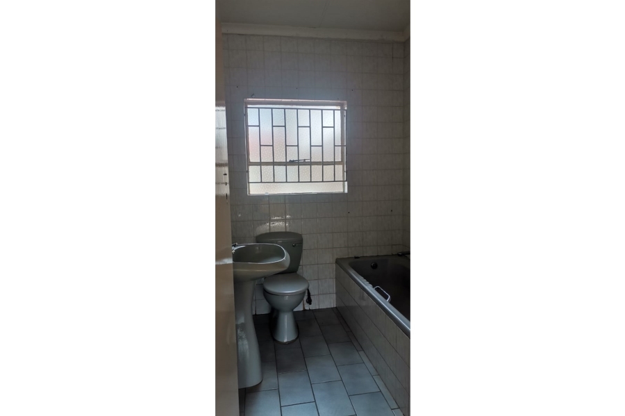 3 Bedroom Property for Sale in The Orchards Gauteng
