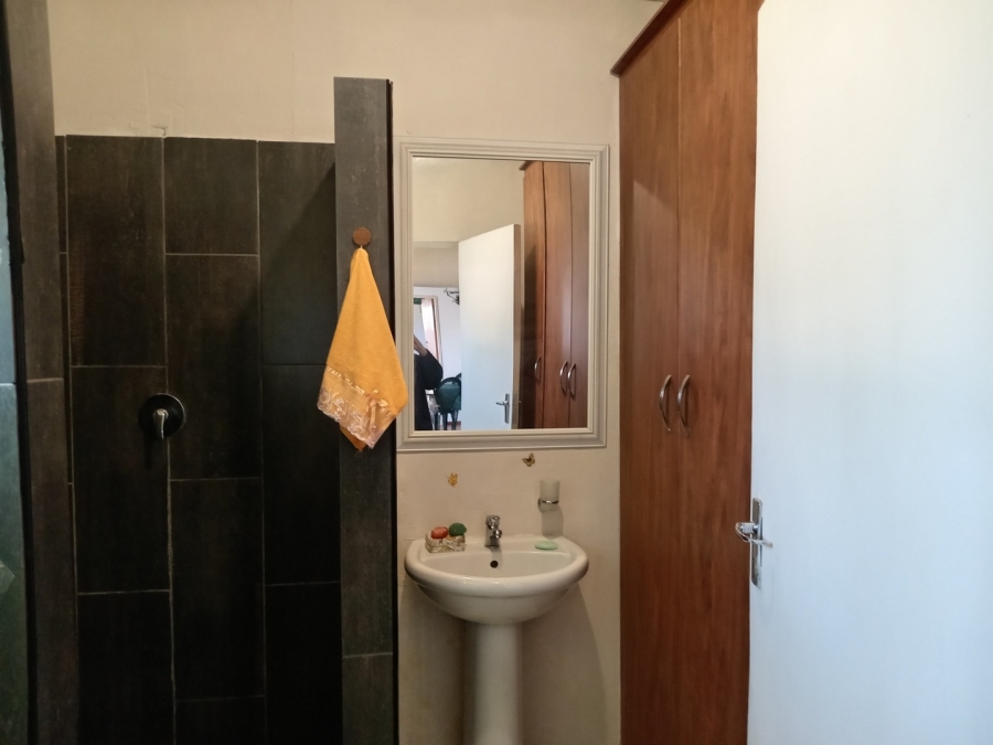 4 Bedroom Property for Sale in Rensburg Gauteng