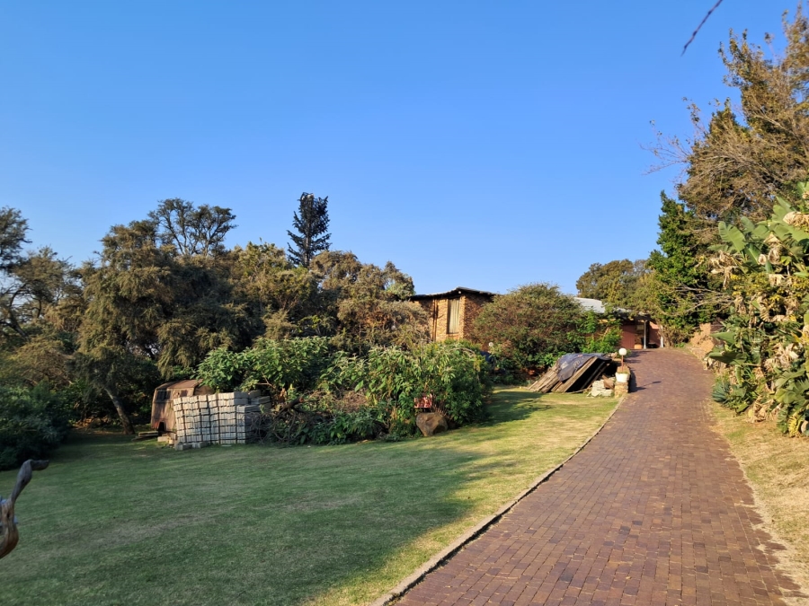 4 Bedroom Property for Sale in Glenvista Gauteng