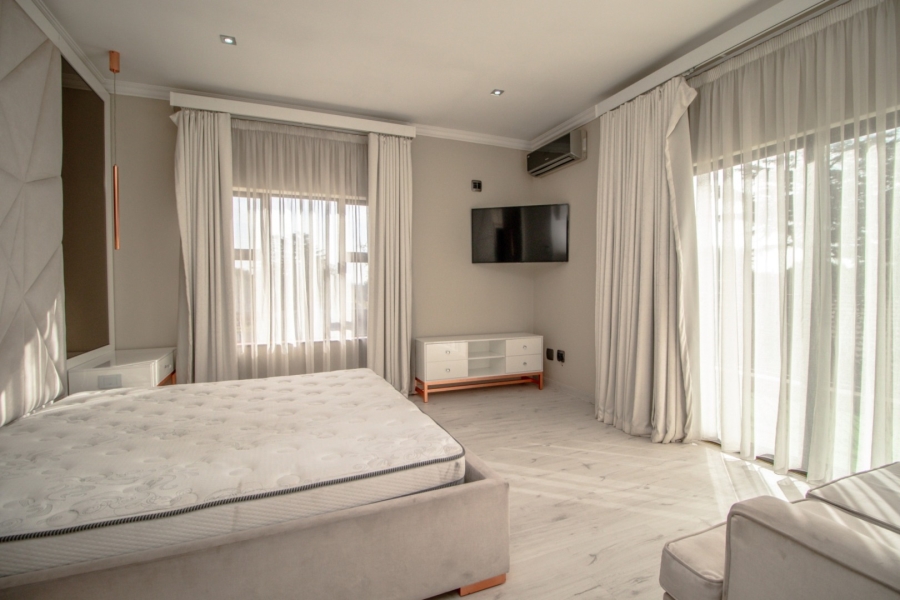3 Bedroom Property for Sale in Lakefield Gauteng