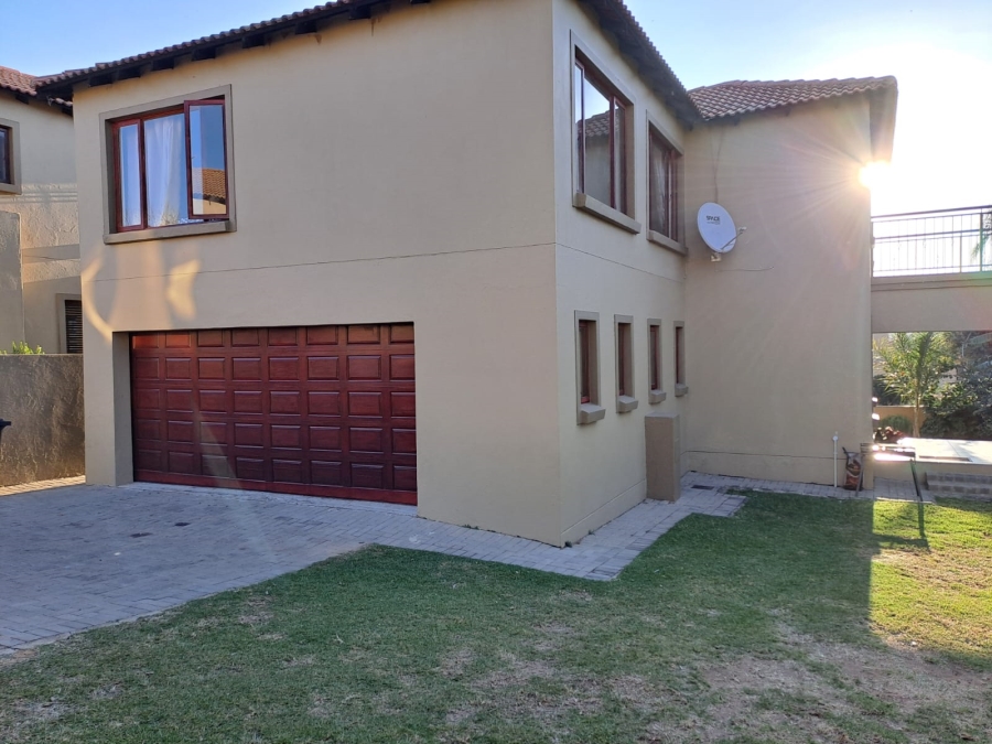 3 Bedroom Property for Sale in Kyalami Hills Gauteng