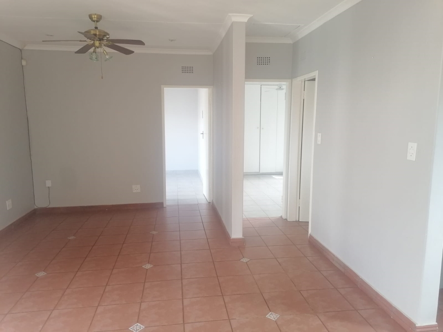 To Let 2 Bedroom Property for Rent in Horison Park Gauteng