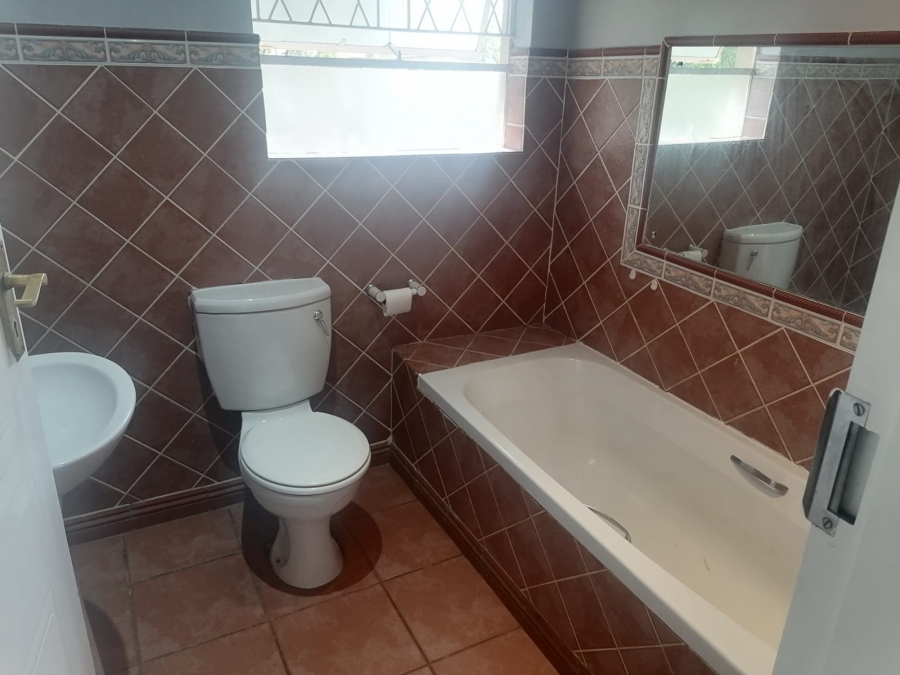 To Let 2 Bedroom Property for Rent in Horison Park Gauteng