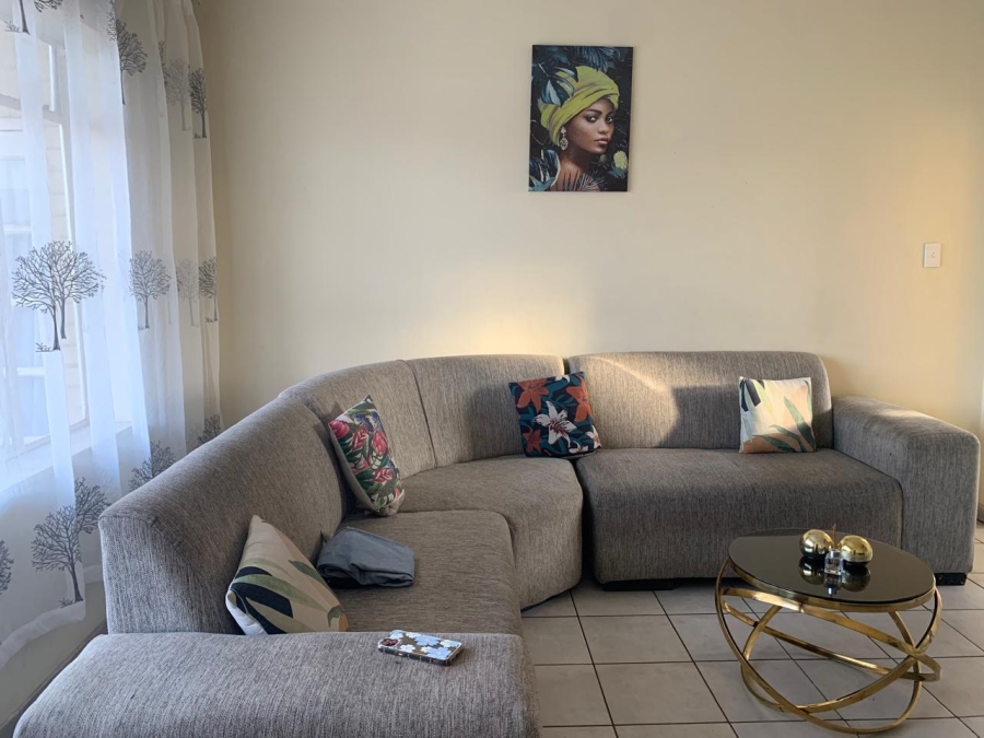 To Let 2 Bedroom Property for Rent in Parkhill Gardens Gauteng