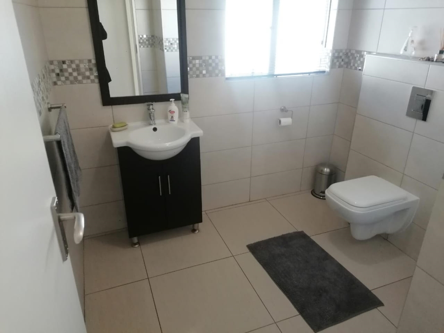 3 Bedroom Property for Sale in Highway Gardens Gauteng
