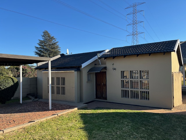 3 Bedroom Property for Sale in Highway Gardens Gauteng