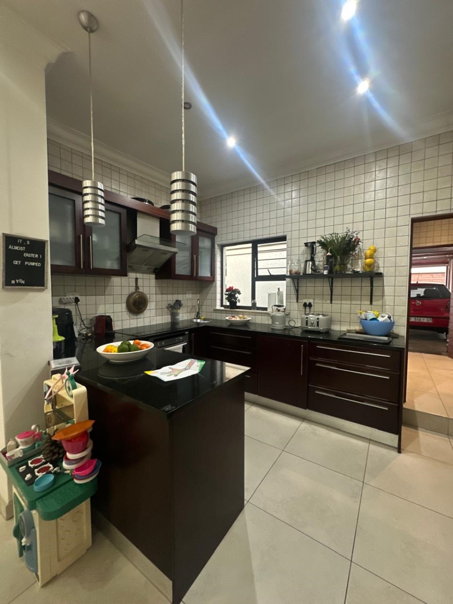 To Let 3 Bedroom Property for Rent in Edenburg Gauteng