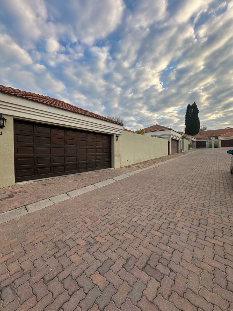To Let 3 Bedroom Property for Rent in Edenburg Gauteng
