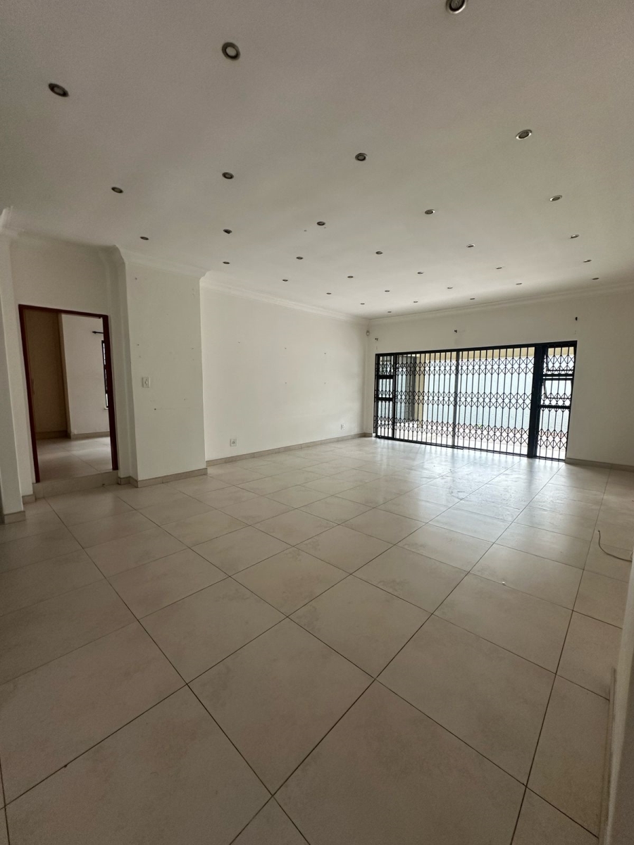 To Let 3 Bedroom Property for Rent in Edenburg Gauteng