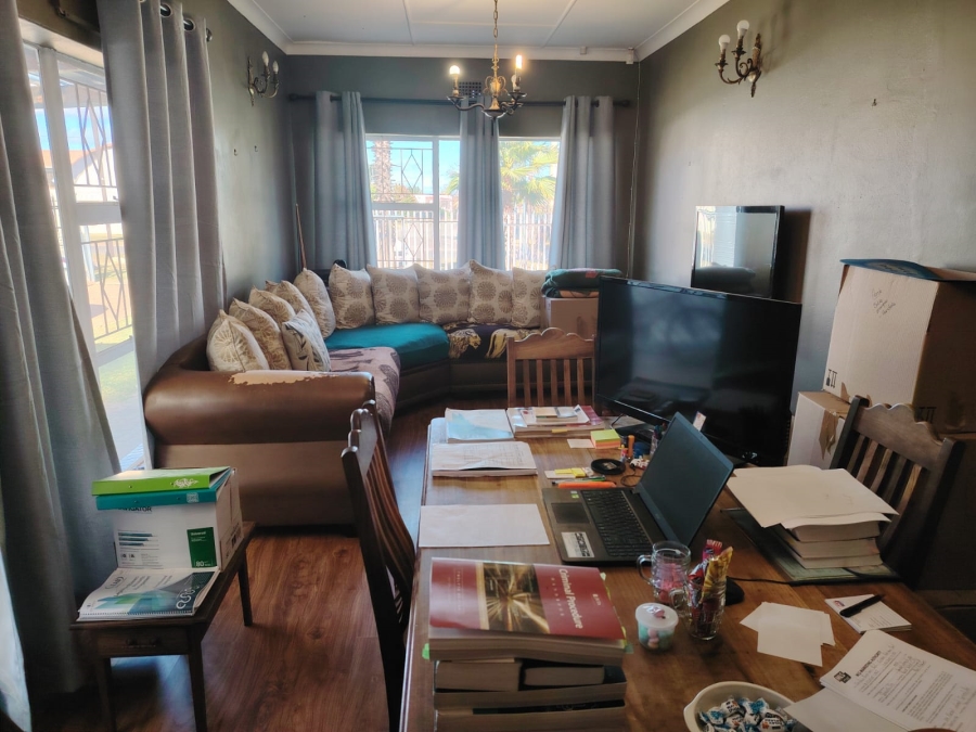 4 Bedroom Property for Sale in Greenhills Gauteng