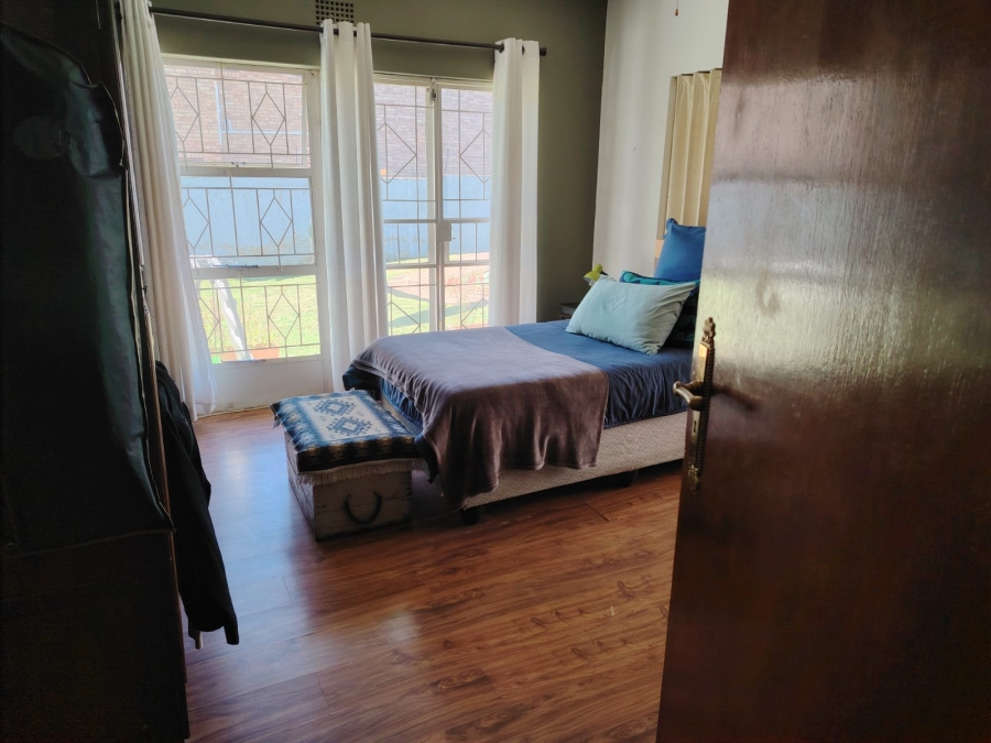 4 Bedroom Property for Sale in Greenhills Gauteng