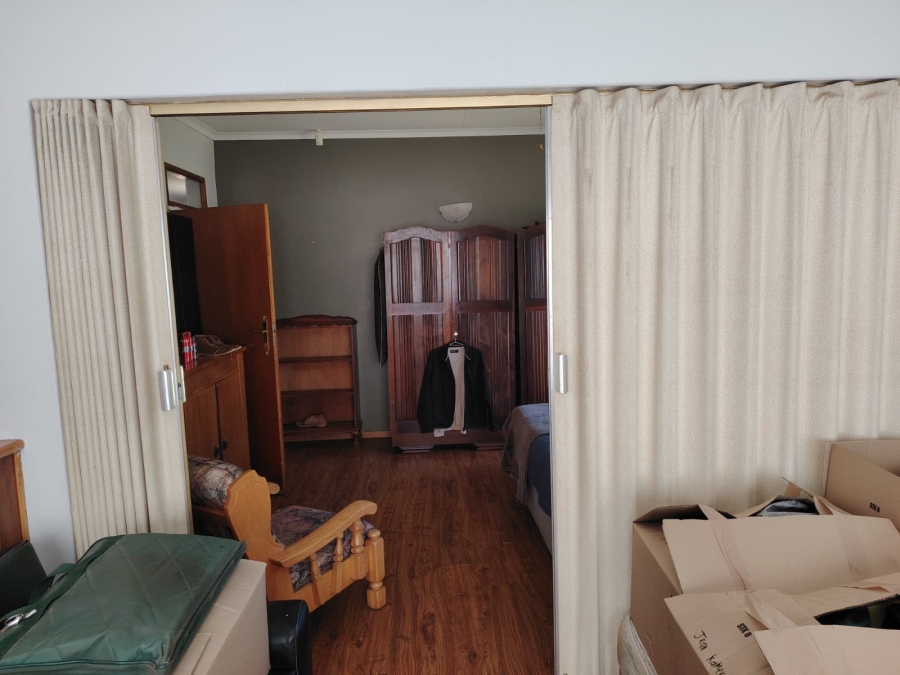 4 Bedroom Property for Sale in Greenhills Gauteng