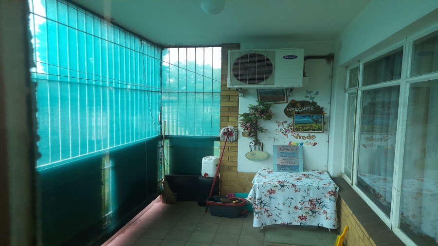 2 Bedroom Property for Sale in Vanderbijlpark CW 3 Gauteng