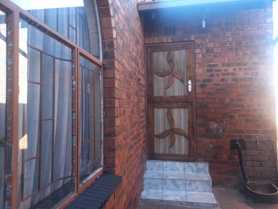3 Bedroom Property for Sale in Hospital View Gauteng