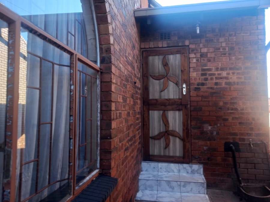 3 Bedroom Property for Sale in Hospital View Gauteng